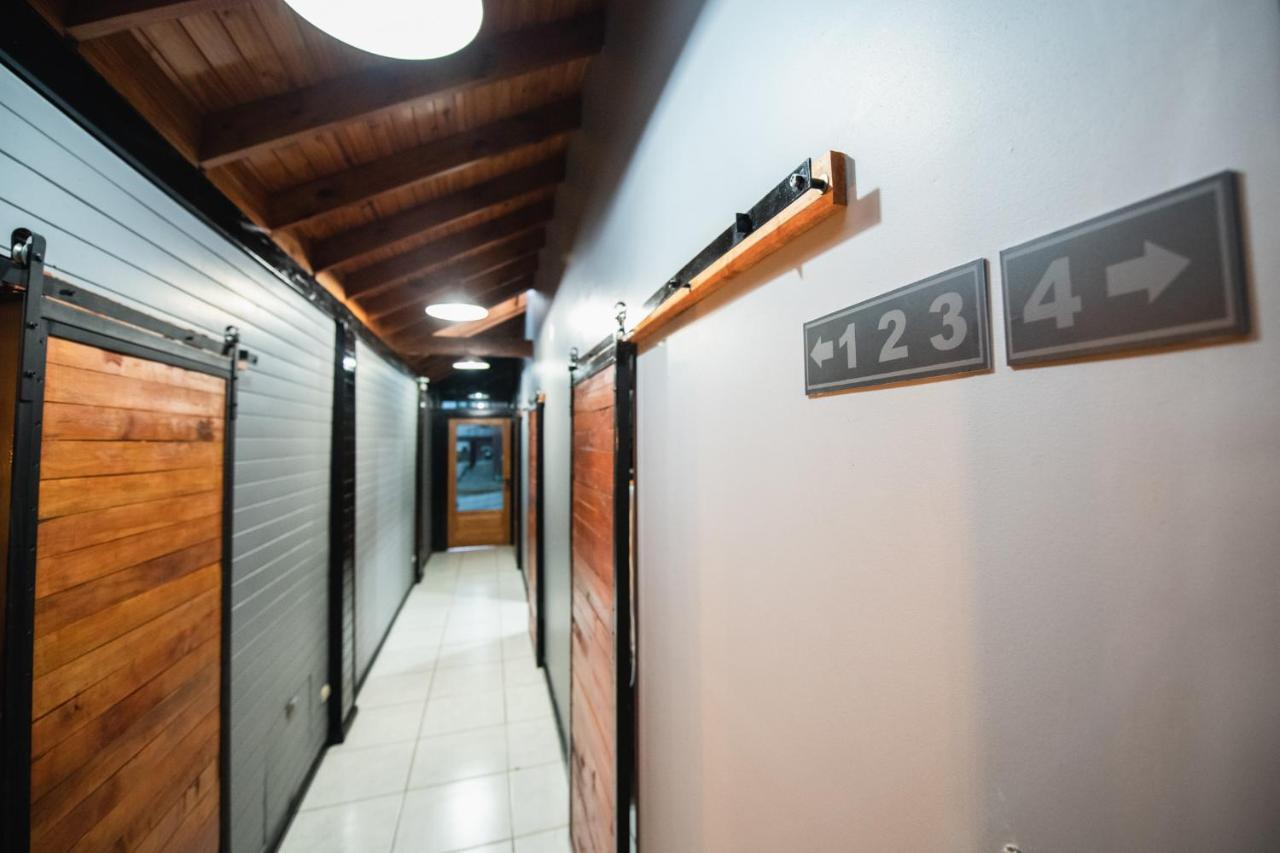 El Refugio Lodge Hostel Ушуая Экстерьер фото